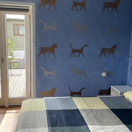 Cozy 2-room - Self Check-in, Free Parking Apartamento *