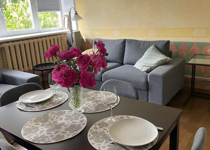 Cozy 2-room - Self Check-in, Free Parking