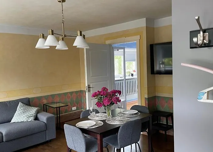 Apartamento Cozy 2-room - Self Check-in, Free Parking *